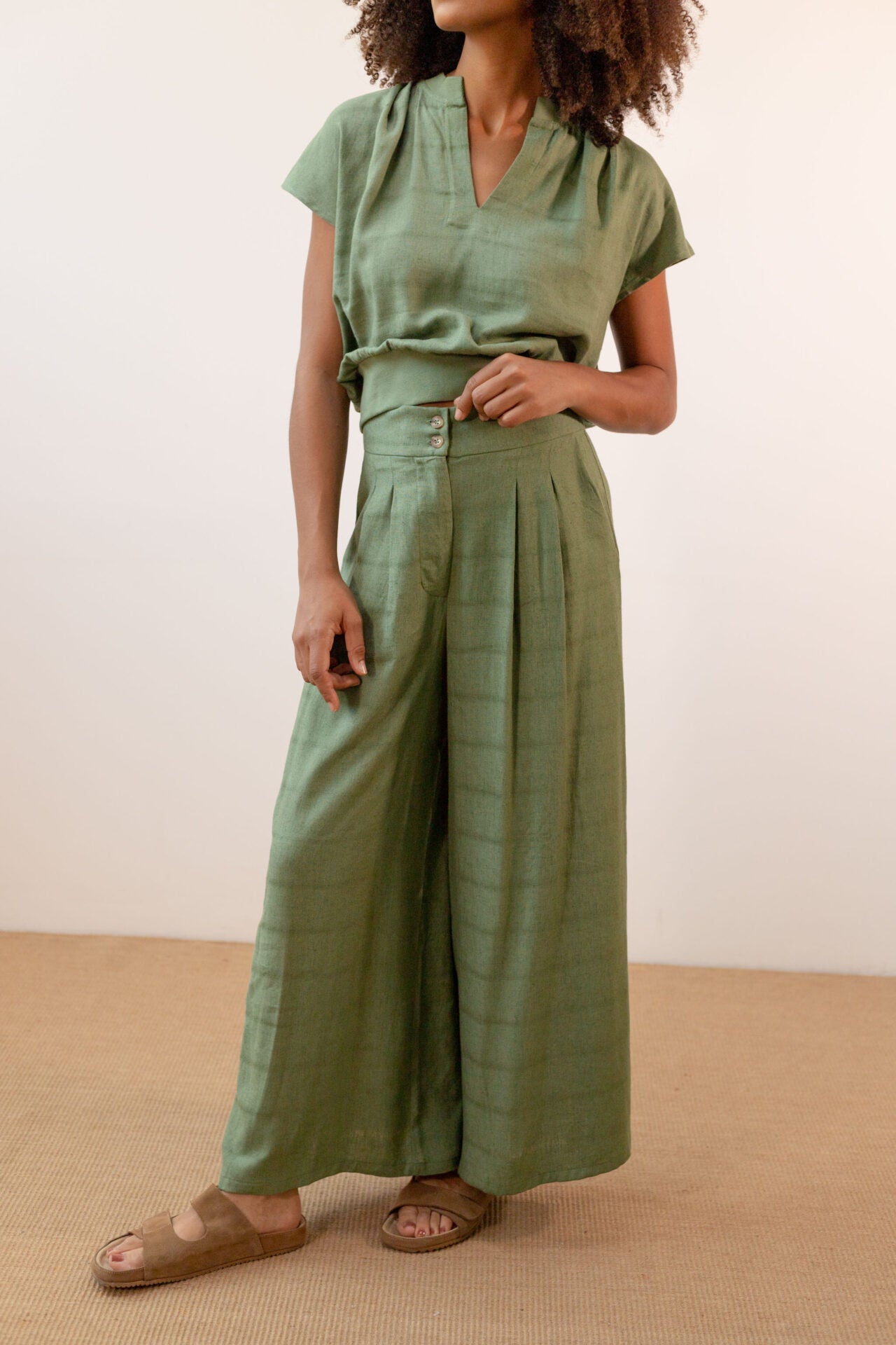 Pantalón ancho verde