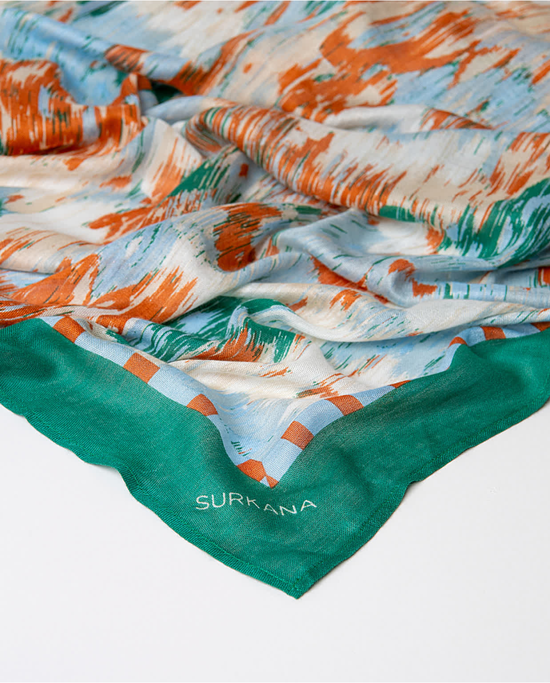 Pañuelo foulard estampado
