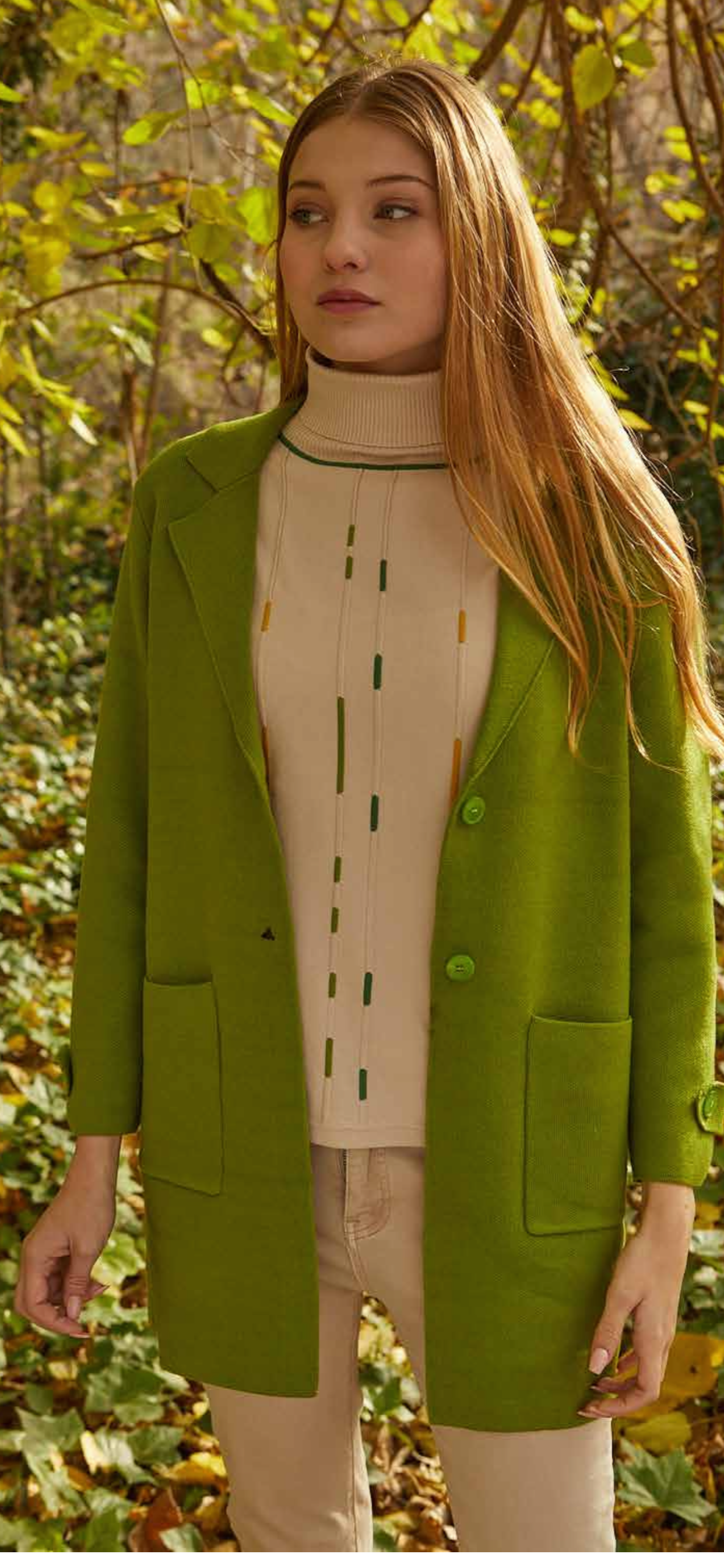 Chaqueta larga con solapa, verde de punto