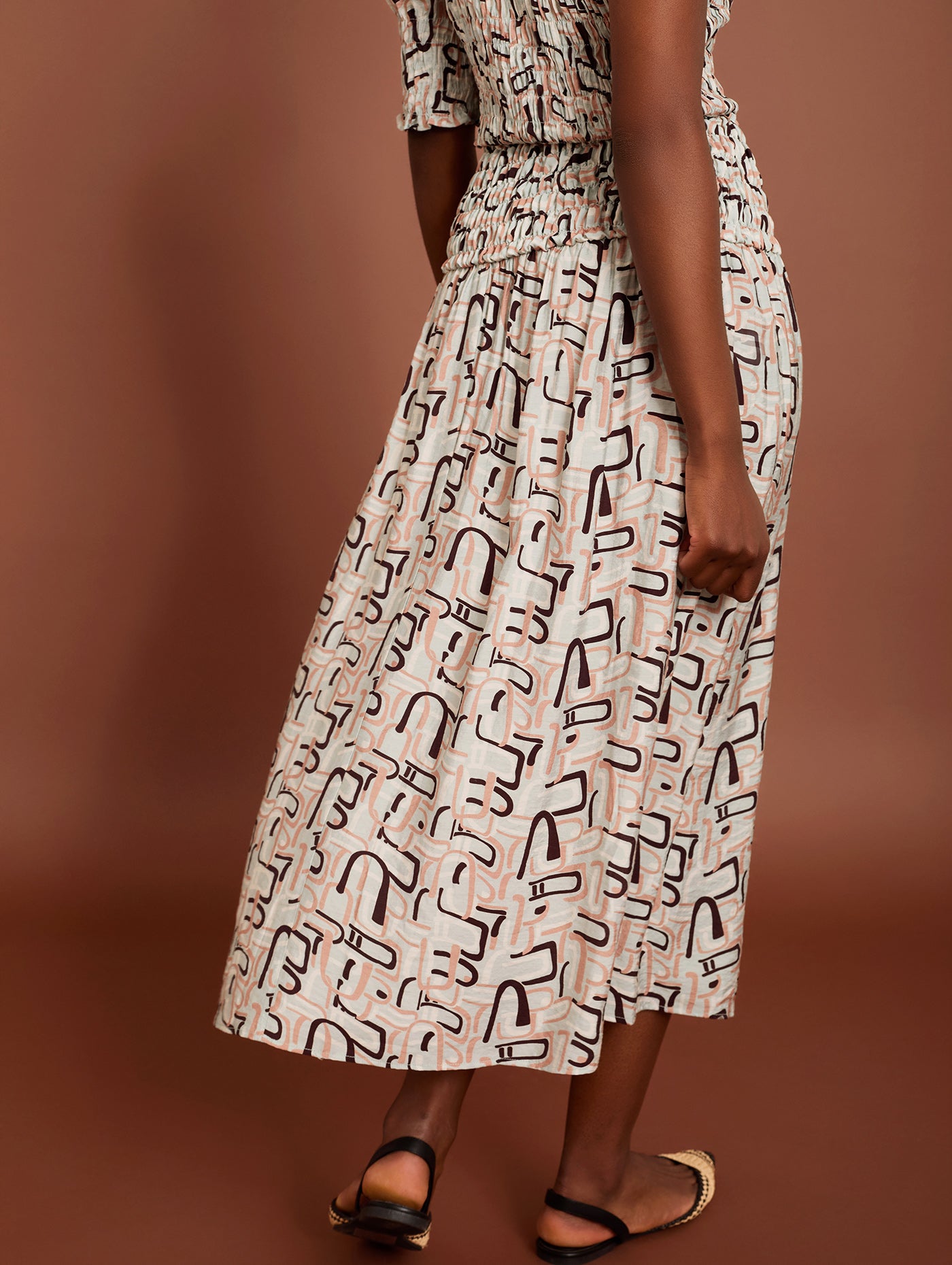 Falda estampada con smock